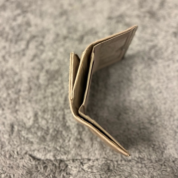 4/$25 Women’s bifold wallet, cream and textured - Picture 3 of 3